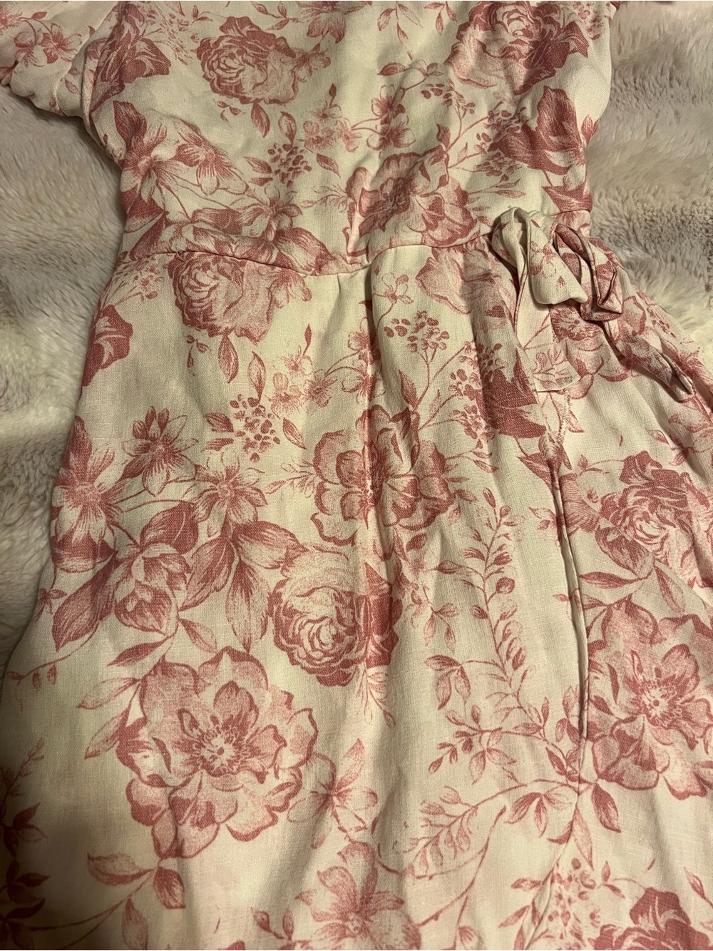 Spring dress - Picture 2 of 4